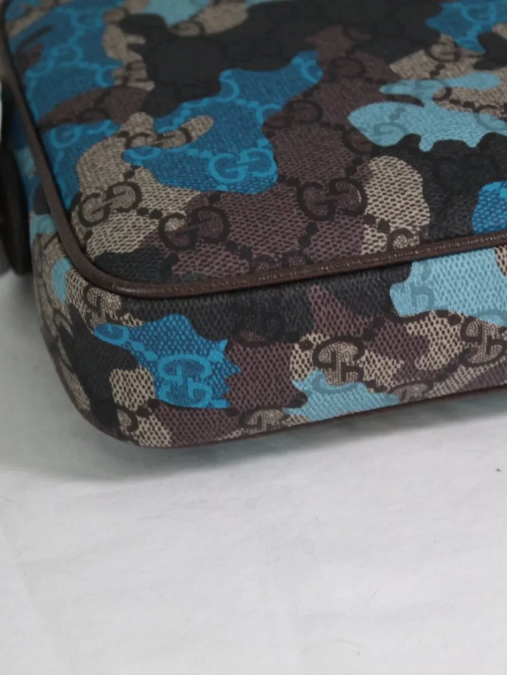 NWT Gucci GG Camouflage Marbled Monogram Crossbody Shoulder Bag Wristlet 839155